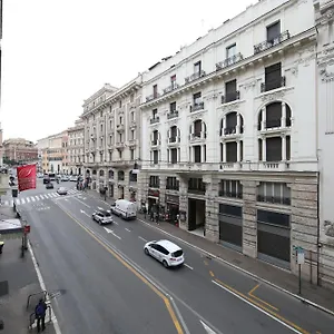 Pensjonat Maison Tritone, Rzym