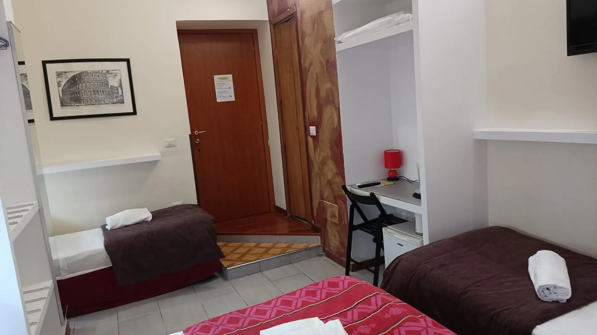 Bed and Breakfast Enjoy Roma Bed & Breakfast