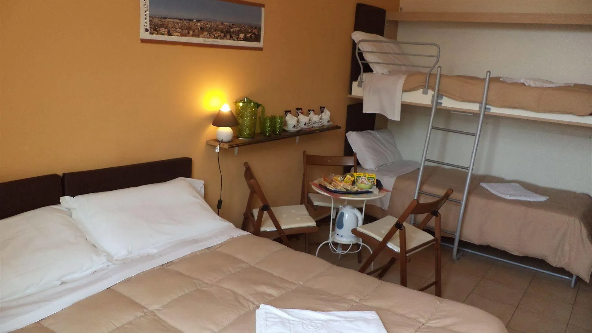 Bed and Breakfast Enjoy Roma Bed & Breakfast